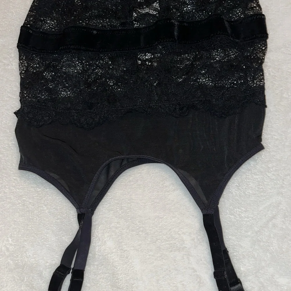 Ann Summers Darrah Black Lace Cami Suspender XS